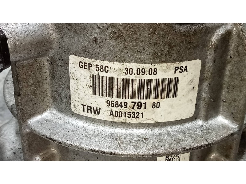 Recambio de bomba direccion para peugeot 308 sw confort referencia OEM IAM 9684979180  