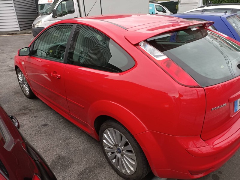 ford focus berlina (cap) del año 2007
