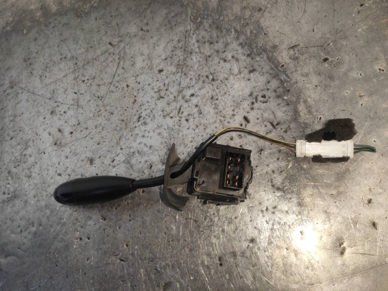 Recambio de mando luces para chevrolet evanda cdx referencia OEM IAM   