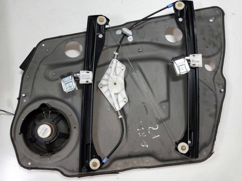 Recambio de elevalunas delantero izquierdo para mercedes clase a (w169) 2.0 cdi cat referencia OEM IAM   5P