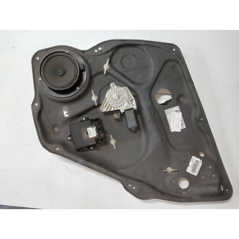Recambio de elevalunas trasero derecho para mercedes clase a (w169) 2.0 cdi cat referencia OEM IAM   5P