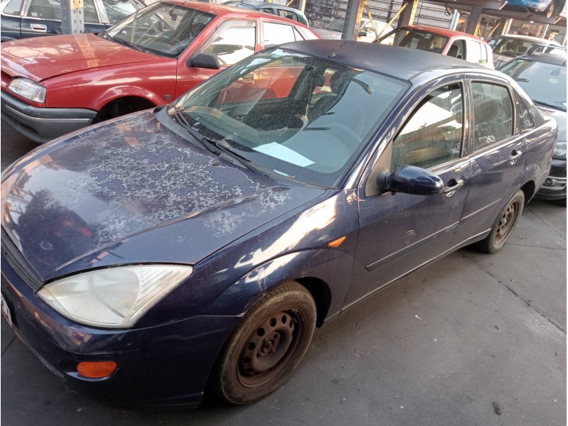 ford focus berlina (cak) del año 2001