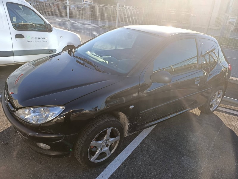 peugeot 206 berlina del año 2001 peugeot 206 berlina del año 2001