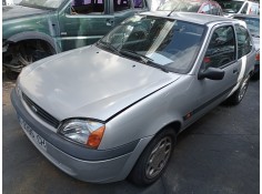 ford fiesta berlina (dx) del año 2000