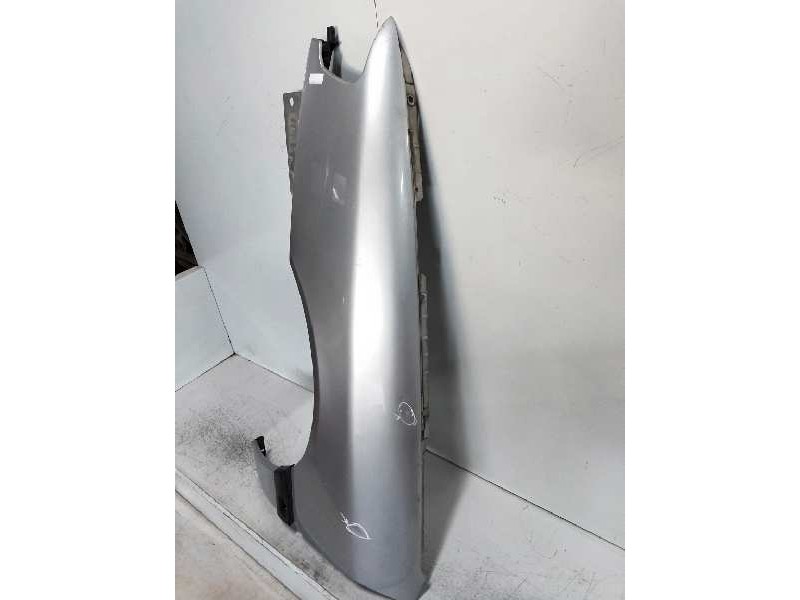 Recambio de aleta delantera izquierda para renault safrane (b54) 2.2 cat referencia OEM IAM   