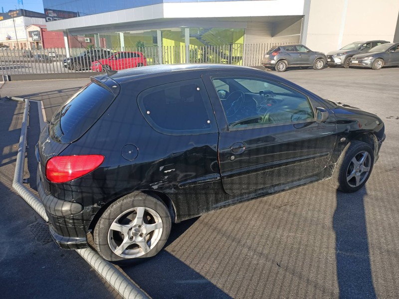 peugeot 206 berlina del año 2001 peugeot 206 berlina del año 2001