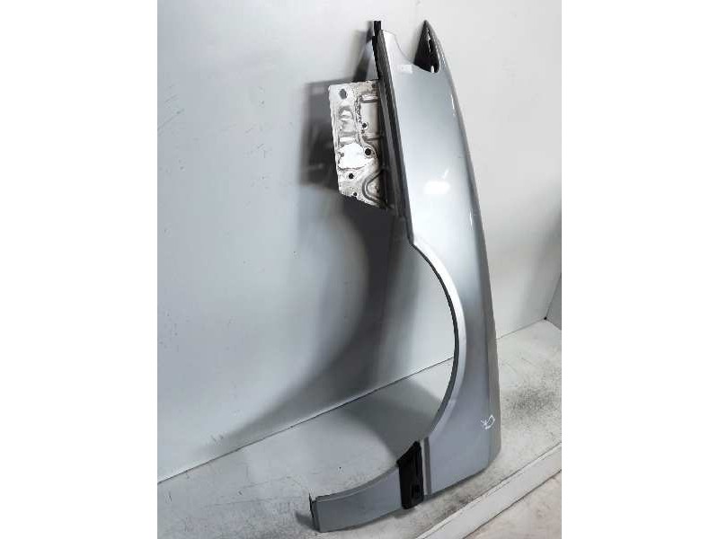 Recambio de aleta delantera izquierda para renault safrane (b54) 2.2 cat referencia OEM IAM   