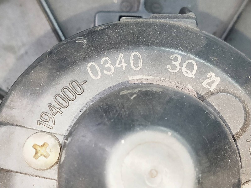 Recambio de motor calefaccion para volkswagen taro referencia OEM IAM 19400003403Q21   Recambio de motor calefaccion para volkswagen taro referencia OEM IAM 19400003403Q21