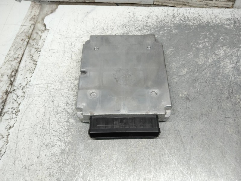 Recambio de centralita motor uce para jaguar s-type 2.5 v6 referencia OEM IAM 2R8310K975AF MB0797009033 