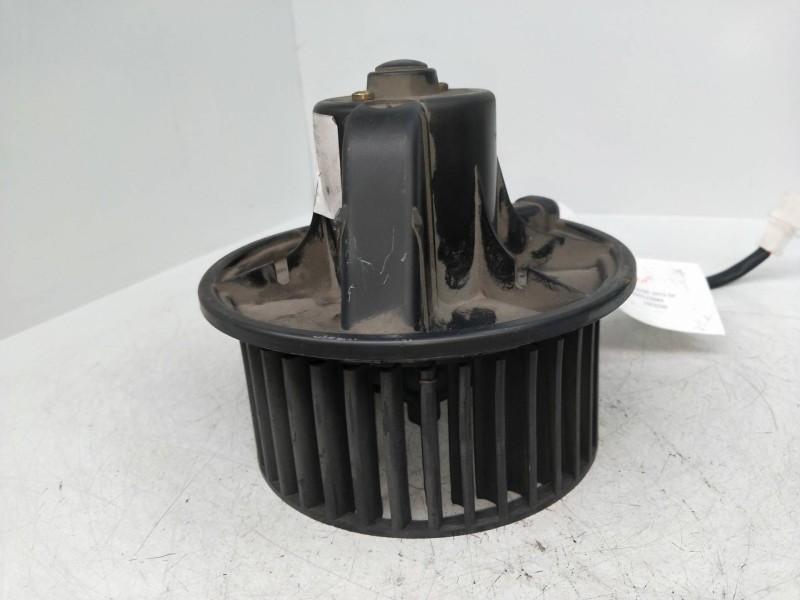 Recambio de motor calefaccion para volkswagen t4 transporter/furgoneta (mod. 1991) combi referencia OEM IAM 701819021B 539938612