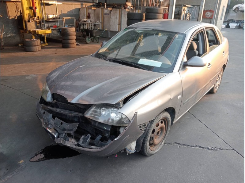 seat cordoba berlina (6l2) del año 2004