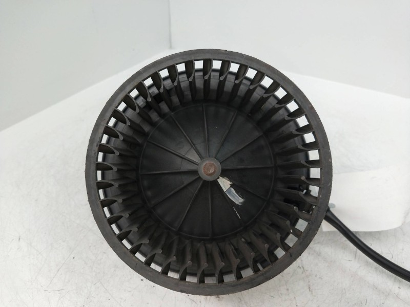 Recambio de motor calefaccion para volkswagen t4 transporter/furgoneta (mod. 1991) combi referencia OEM IAM 701819021B 539938612