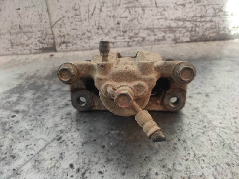 Recambio de pinza freno trasera izquierda para suzuki grand vitara jb (jt) 1,9 ltr. ddis jlx-e 5-türig referencia OEM IAM   