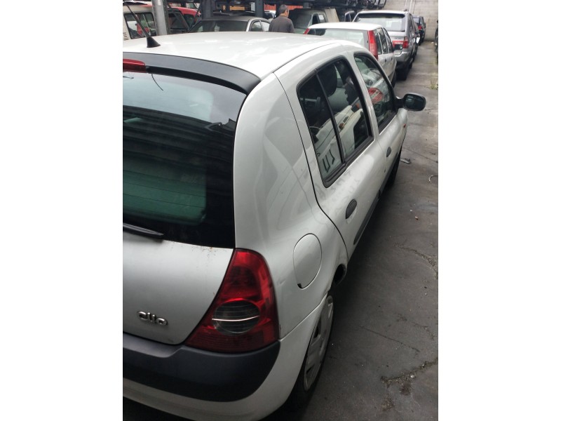 renault clio ii fase ii (b/cb0) del año 2002