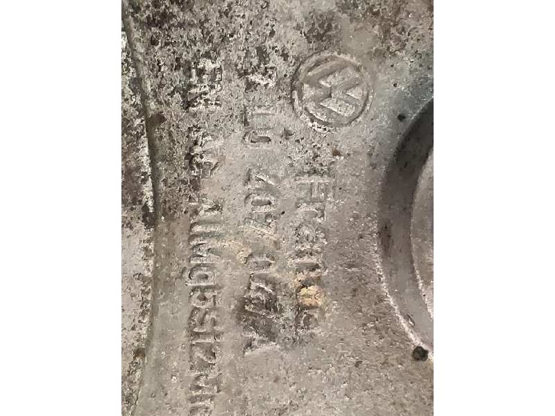 Recambio de brazo suspension superior delantero derecho para audi q7 (4l) 3.0 tdi referencia OEM IAM 7L0407047B  