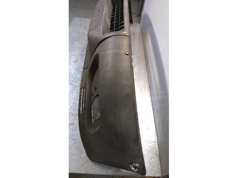 Recambio de paragolpes delantero para iveco daily caja cerrada (1999 =>) 2.3 diesel cat referencia OEM IAM    Recambio de paragolpes delantero para iveco daily caja cerrada (1999 =>) 2.3 diesel cat referencia OEM IAM