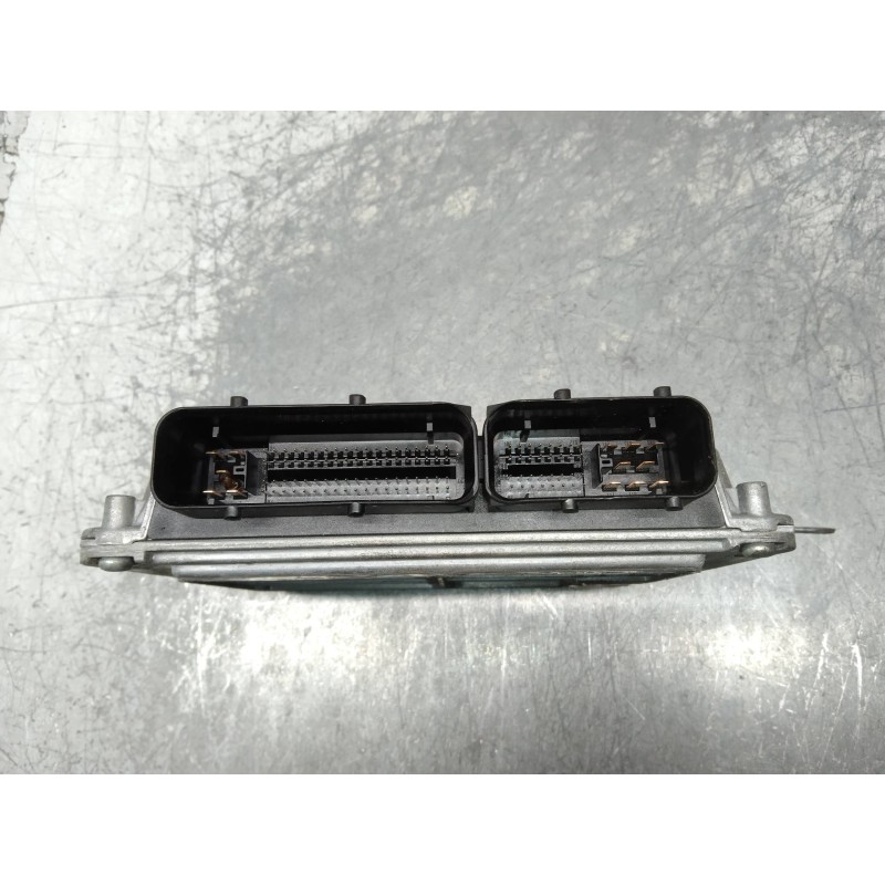 Recambio de centralita motor uce para skoda fabia (6y2/6y3) comfort referencia OEM IAM 5WP4330906 047906033A 3PASJ43