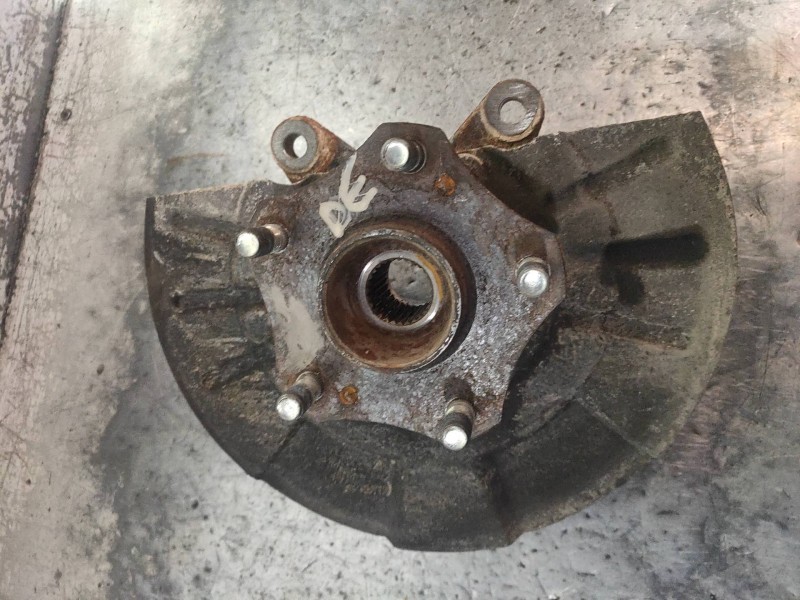 Recambio de mangueta delantera derecha para suzuki grand vitara jb (jt) 1,9 ltr. ddis jlx-e 5-türig referencia OEM IAM   