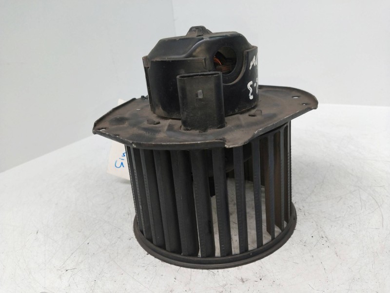 Recambio de motor calefaccion para volkswagen t4 transporter/furgoneta (mod. 1991) referencia OEM IAM    Recambio de motor calefaccion para volkswagen t4 transporter/furgoneta (mod. 1991) referencia OEM IAM