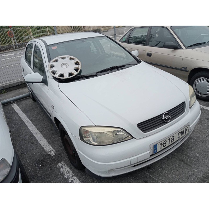 opel astra g berlina del año 2003