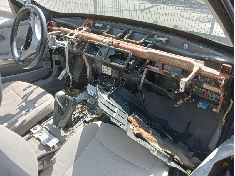 bmw serie 3 berlina (e90) del año 2005