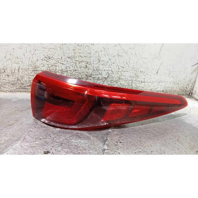 Recambio de piloto trasero derecho para kia sportage business 2wd referencia OEM IAM 92402F10  