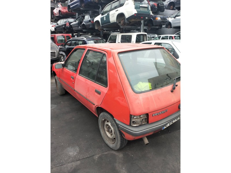 peugeot 205 berlina del año 1997