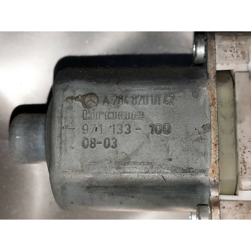 Recambio de elevalunas delantero izquierdo para mercedes clase c (w204) berlina 2.2 cdi cat referencia OEM IAM A2048200142 97113
