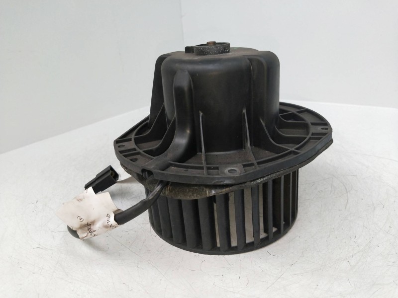 Recambio de motor calefaccion para volvo serie 440 1.8 referencia OEM IAM 0130111149  