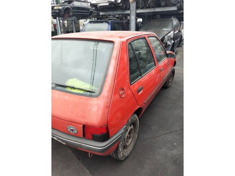 peugeot 205 berlina del año 1997