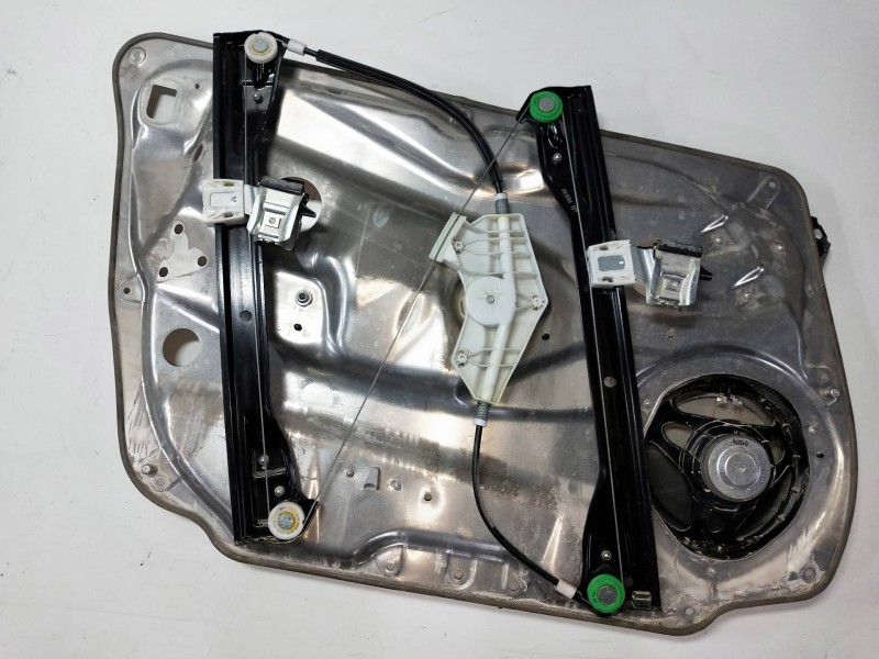 Recambio de elevalunas delantero derecho para mercedes clase c (w204) berlina c 200 cdi blueefficiency (204.001) referencia OEM 
