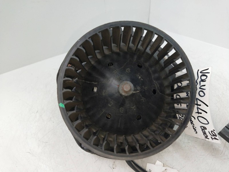 Recambio de motor calefaccion para volvo serie 440 1.8 referencia OEM IAM 0130111149  