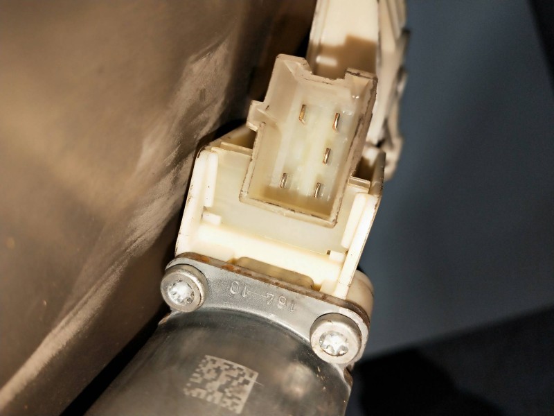 Recambio de elevalunas delantero derecho para mercedes clase c (w204) berlina c 200 cdi blueefficiency (204.001) referencia OEM 