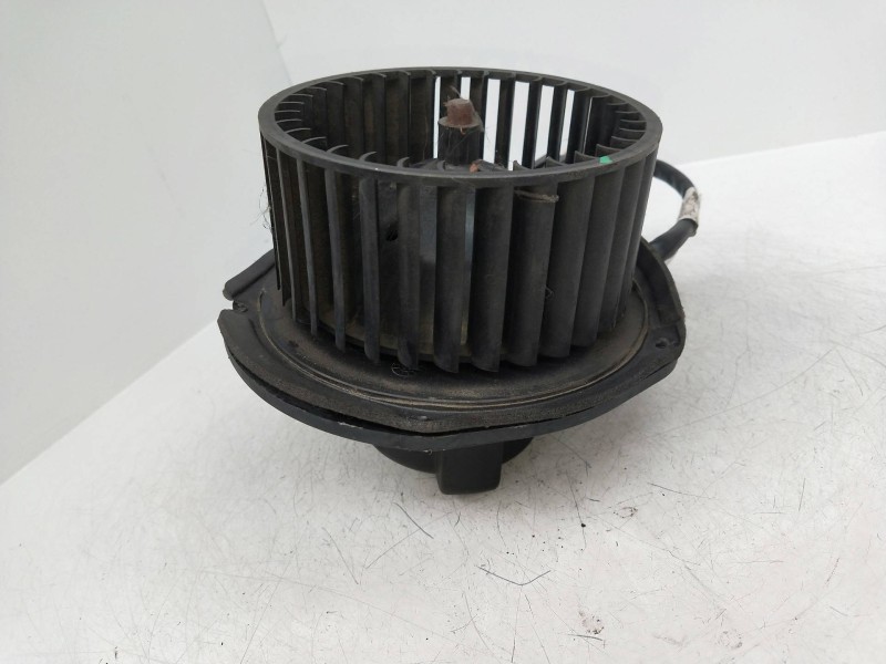 Recambio de motor calefaccion para volvo serie 440 1.8 referencia OEM IAM 0130111149  