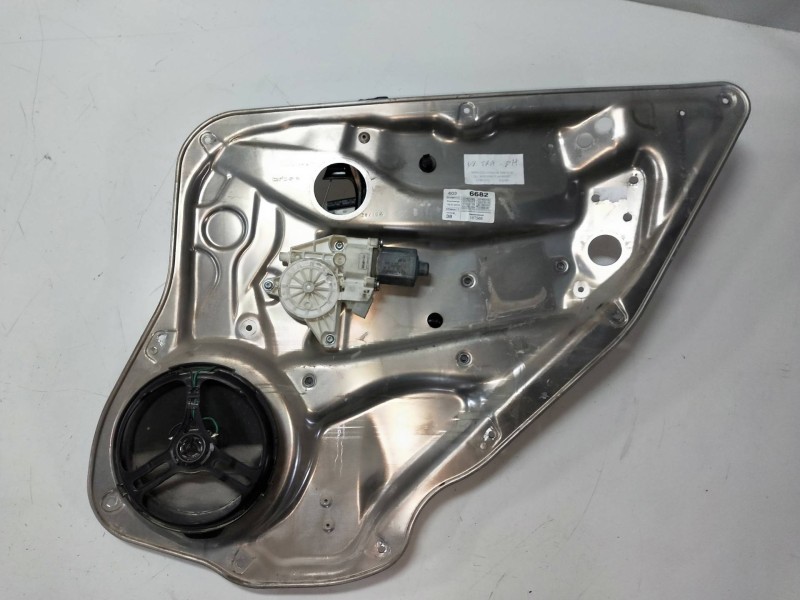 Recambio de elevalunas trasero derecho para mercedes clase c (w204) berlina c 200 cdi blueefficiency (204.001) referencia OEM IA