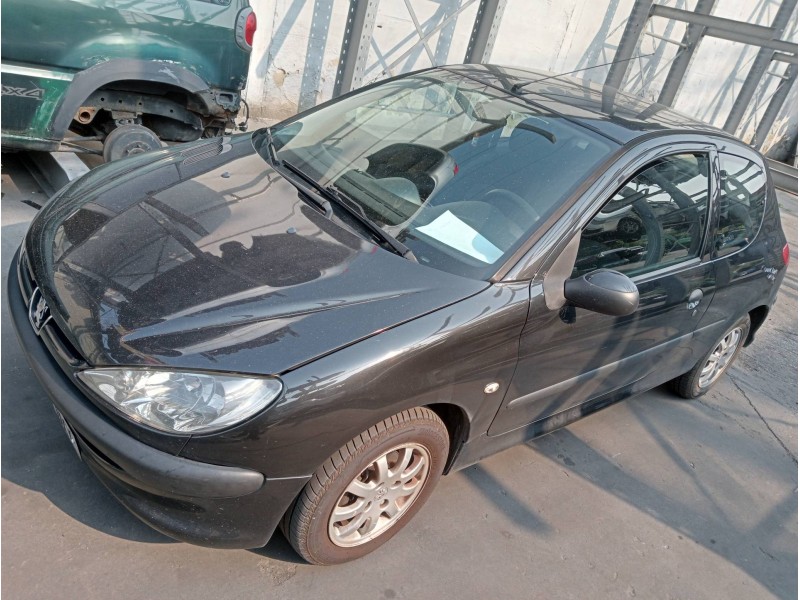 peugeot 206 berlina del año 2006