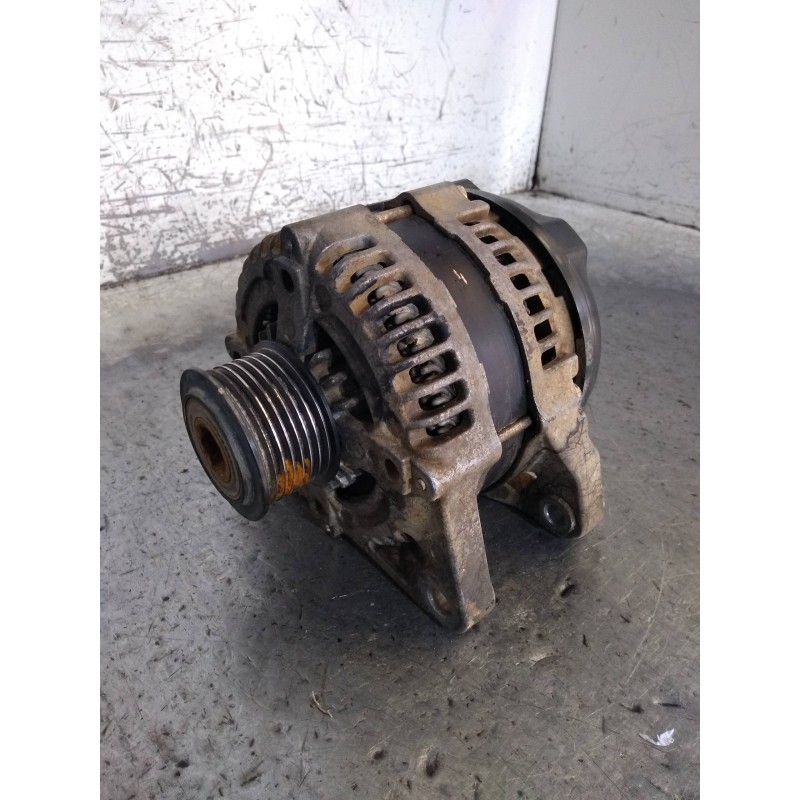 Recambio de alternador para suzuki grand vitara jb (jt) 1,9 ltr. ddis jlx-e 5-türig referencia OEM IAM 3140067J1 1042101180 