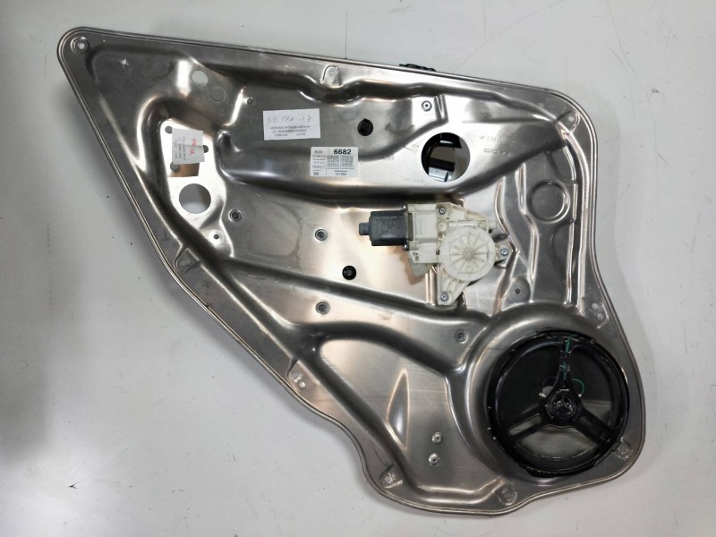 Recambio de elevalunas trasero izquierdo para mercedes clase c (w204) berlina c 200 cdi blueefficiency (204.001) referencia OEM 