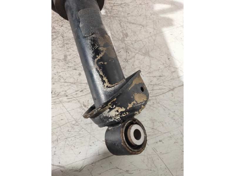 Recambio de amortiguador trasero izquierdo para porsche 911 (typ 996) carrera 4 s coupe referencia OEM IAM   