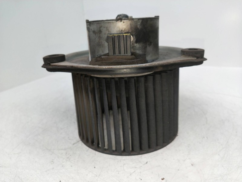 Recambio de motor calefaccion para volvo serie 940 berlina/familiar referencia OEM IAM 5049890  