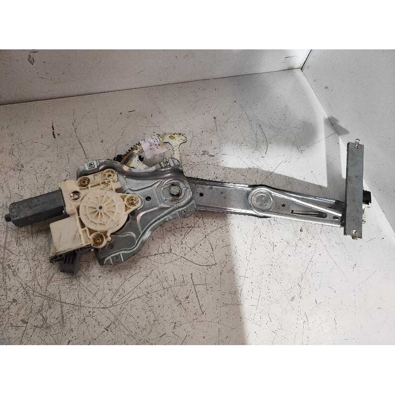 Recambio de elevalunas delantero derecho para toyota avensis berlina (t25) 2.2 d-4d executive berlina (5-ptas.) referencia OEM I