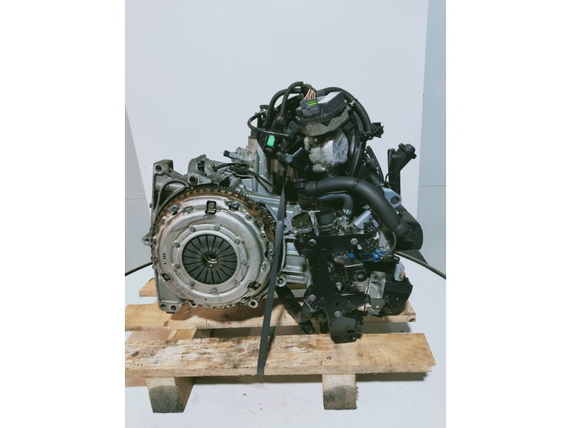 Recambio de motor completo para citroen c4 picasso exclusive referencia OEM IAM RFJ 10LH5E 1691493 