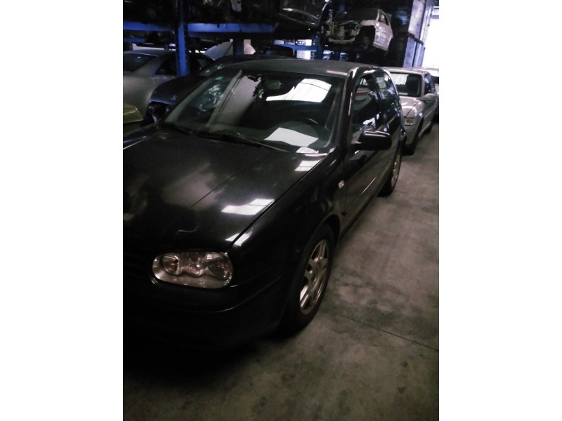 volkswagen golf iv berlina (1j1) del año 2001