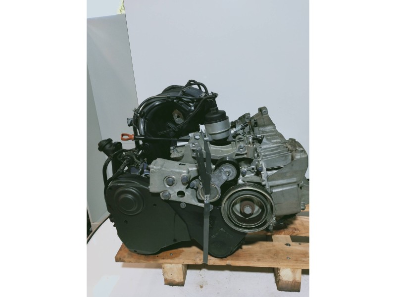 Recambio de motor completo para citroen c4 picasso exclusive referencia OEM IAM RFJ 10LH5E 1691493 