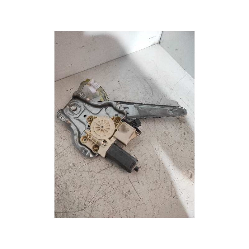 Recambio de elevalunas trasero izquierdo para toyota avensis berlina (t25) 2.2 d-4d executive berlina (5-ptas.) referencia OEM I