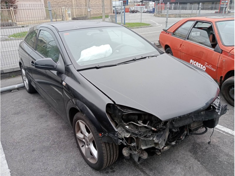 opel astra gtc del año 2007