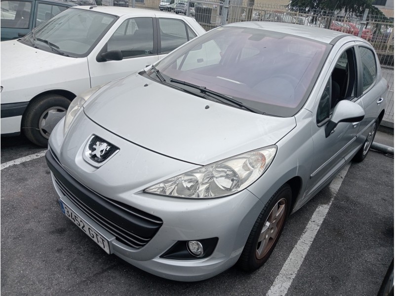 peugeot 207 del año 2010