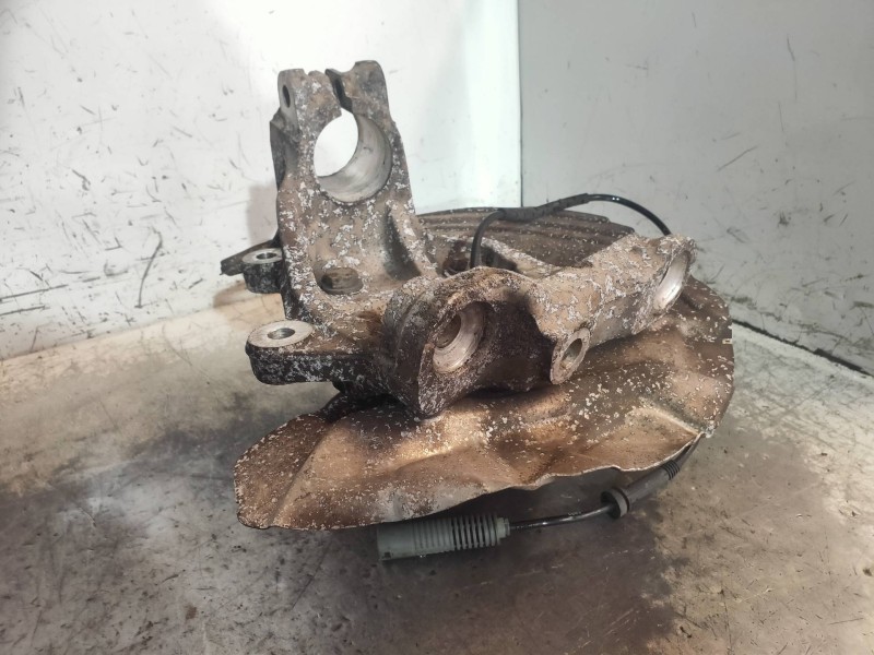 Recambio de mangueta delantera izquierda para bmw serie 3 coupe (e92) 320d referencia OEM IAM   