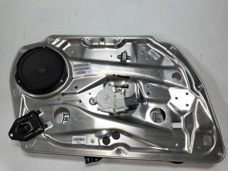 Recambio de elevalunas delantero izquierdo para mercedes clase c (w204) familiar referencia OEM IAM A2048200142 971133100 5P R