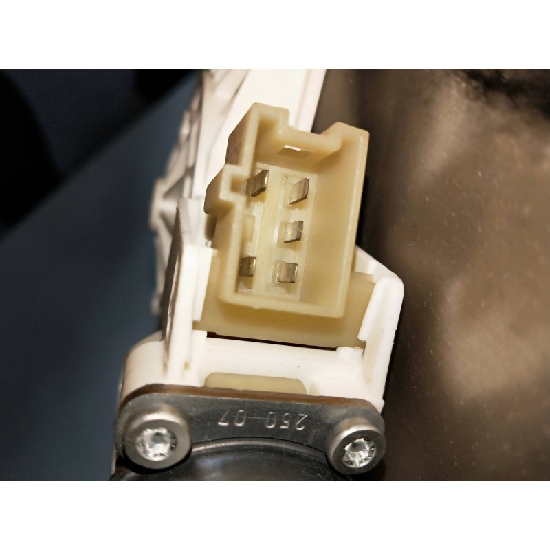 Recambio de elevalunas delantero izquierdo para mercedes clase c (w204) familiar referencia OEM IAM A2048200142 971133100 5P R